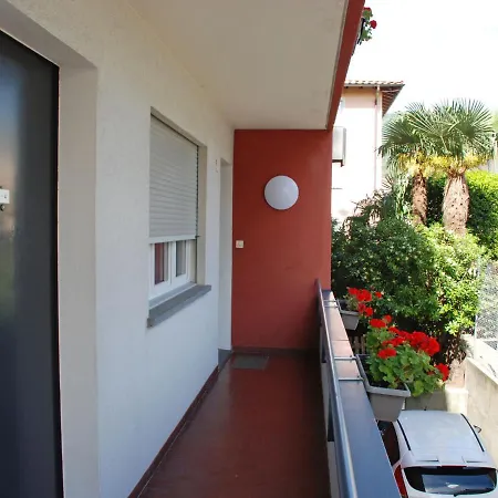 Large Suite-20 By Interhome